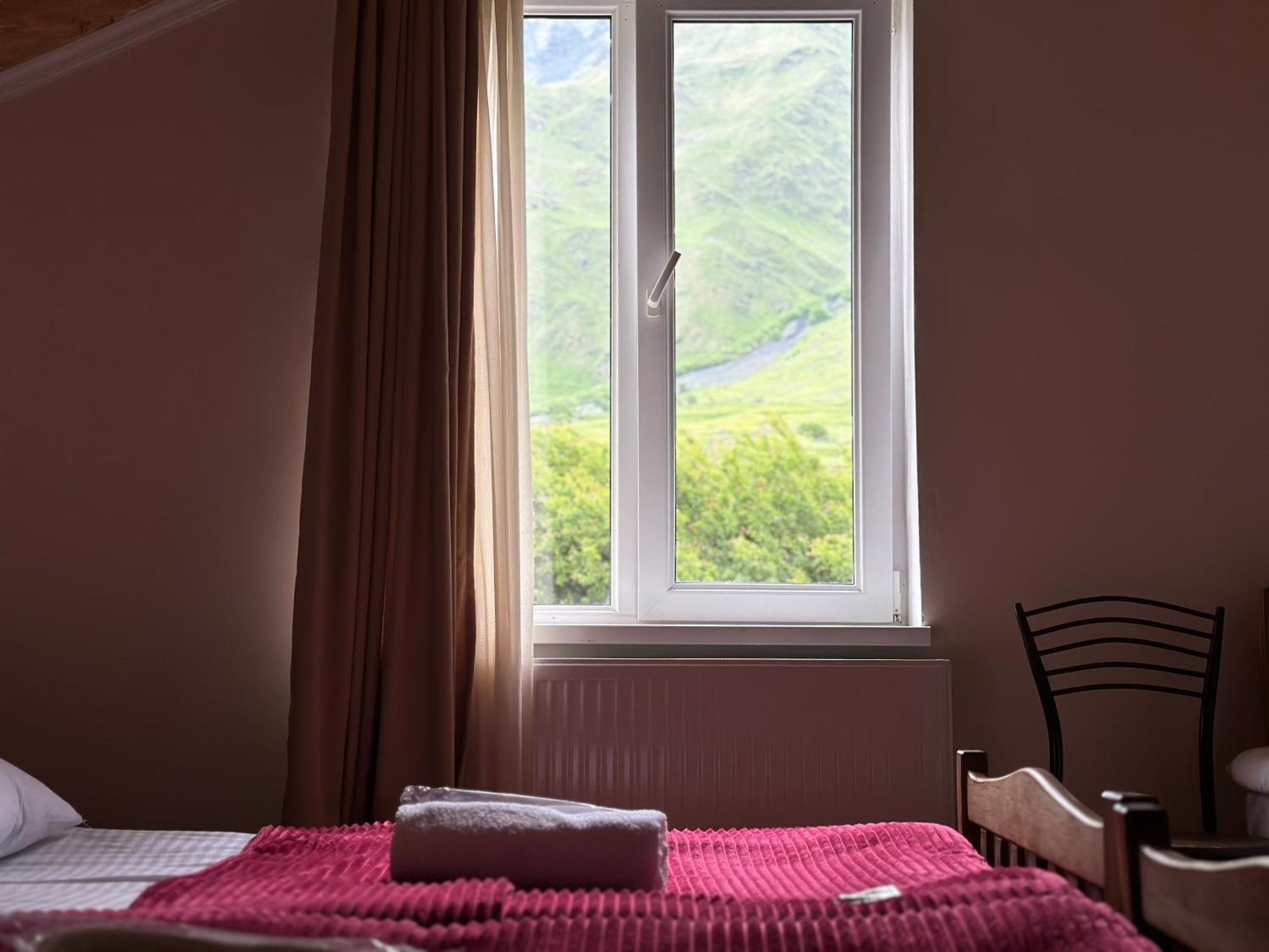 Hotel Dari Kazbegi Exterior foto