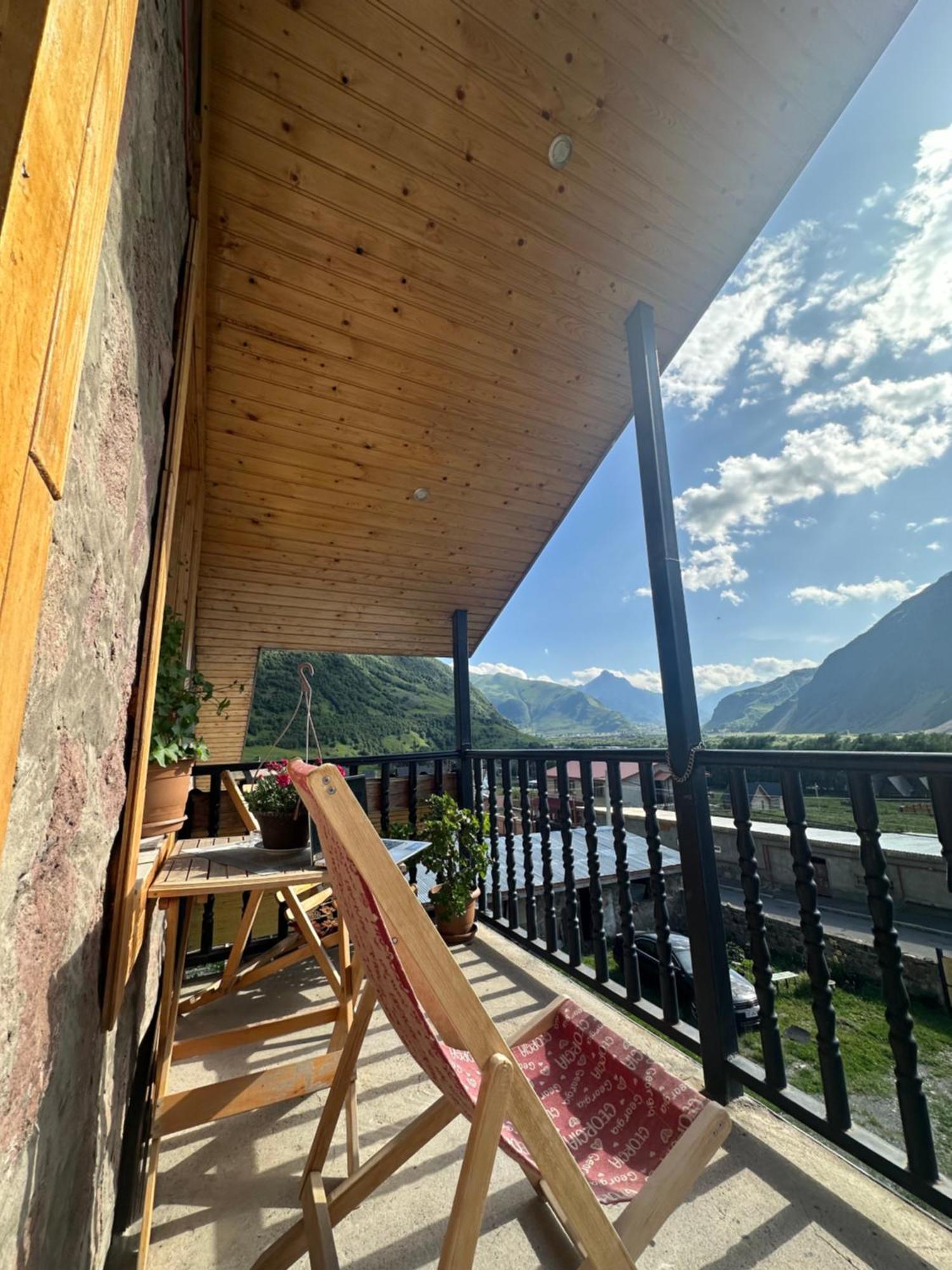 Hotel Dari Kazbegi Exterior foto